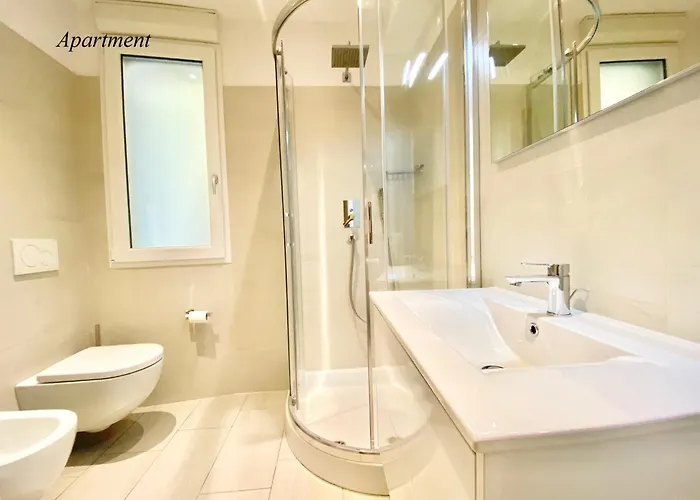 Tower 44 * 루이노